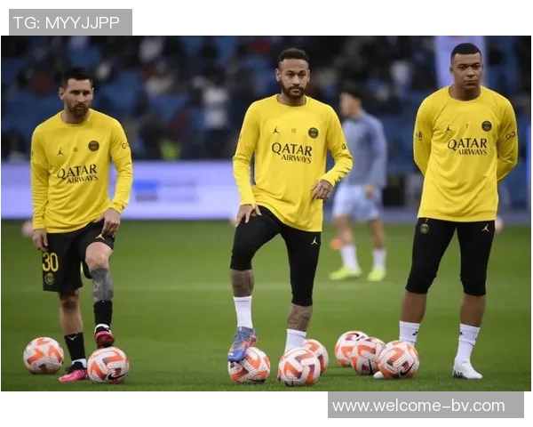 11月德转球员页面浏览量排行榜揭晓梅西C罗哈兰德名列前三 11月德转球员页面浏览量排行榜揭晓梅西C罗哈兰德名列前三