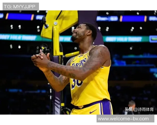 黄蜂主帅强调全力以赴兼顾年轻人培养与胜利追求 黄蜂主帅强调全力以赴兼顾年轻人培养与胜利追求