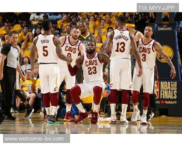 弗莱谈詹姆斯入湖前阵容称其实力不俗拥有多位全明星球员