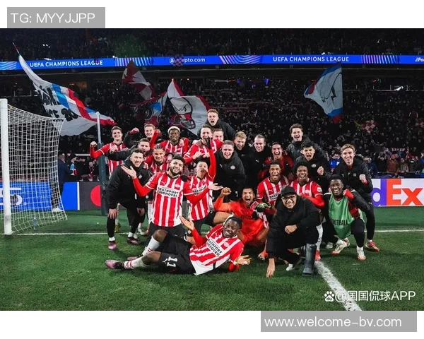 埃因霍温强势3-0战胜费耶诺德三连冠前景光明领跑荷甲17分